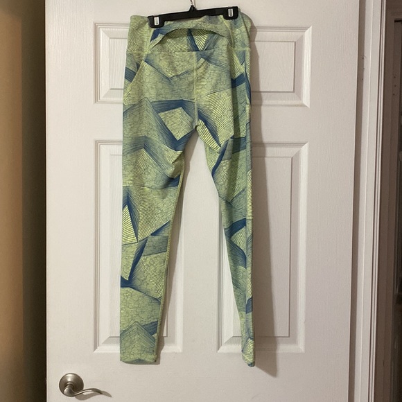 Workout Leggings - Picture 9 of 9